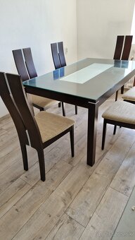 Jedálenský stôl so 6 stoličkami - 2