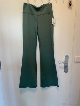 Damske elasticke teplaky - 2