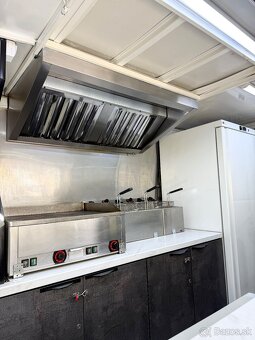 Mercedes-Benz Sprinter Foodtruck - 2