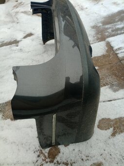 Predám zadný nárazník na Passat B6 combi - 2