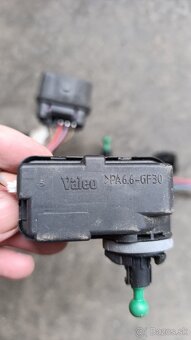 Nklápanie svetlometov VW group - 2