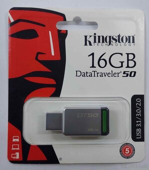 Karty a USB kluce - 2