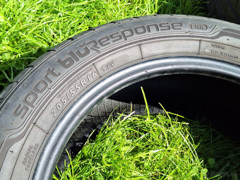Predám letné pneu Dunlop Sport BluResponse 205/55 R16 91V - 2