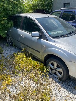 Predám Ford Focus na náhradné diely. - 2