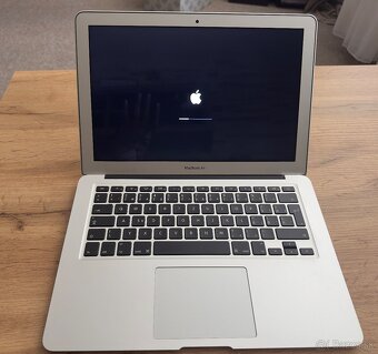 MacBook air (13-nich) 2017 - 2