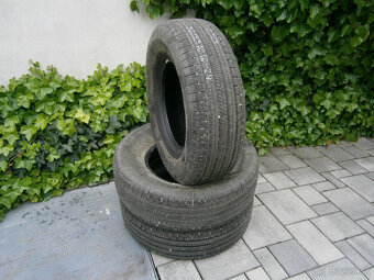 Predám 2x letné pneu +1ks GTÁTIS Continental 255/70 R16 111T - 2