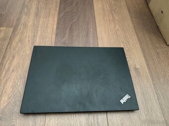 Predám notebook Lenovo T570 - 2