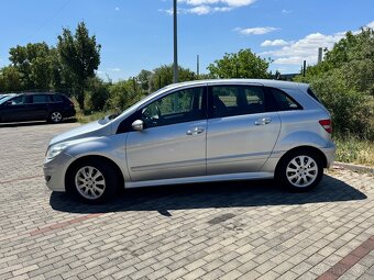 Mercedes Benz B200 - 2