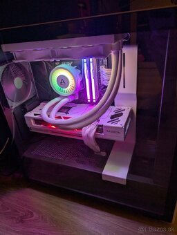 Výkonný herný PC – i9-12900KF + RX 7800 XT – biely RGB build - 2