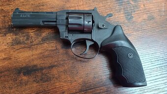 Flobert revolver ALFA 641 cal. 6mm - černý - 2
