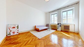 Staromestský 3i. byt 75m, Cukrová ul. vlastný parking v cene - 2
