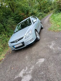 predam Hyundai  i30 1,4 benzin - 2