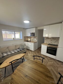 EXKLUZÍVNE APRTMÁNOVÝ 4-izbový byt PREŠOV - 2