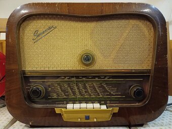 Staré rádio Hornyphon - 2