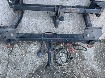 Mercedes ml w164 ťažne zariadenie hak w251 - 2