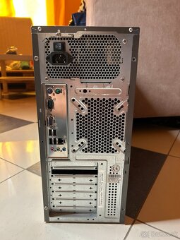 Kancelársky počítač - 2