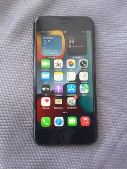 Predám Apple Iphone SE 2.generacia - 2
