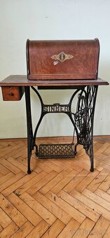 Predám starožitný šijací Singer - 2