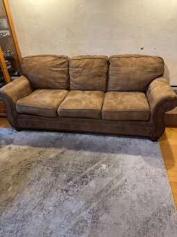 Gauč a hojdacie kreslo - 2