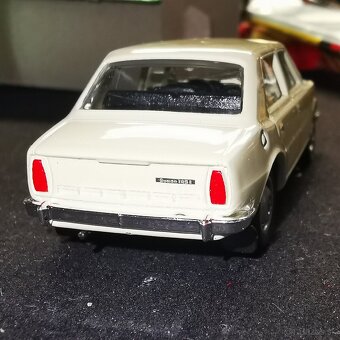 Model Škoda 105L 1:60 - 2