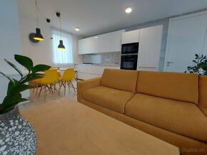 PRENÁJOM – veľký 2iz byt s terasou – Ružinov -Nivy - 2