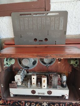 Radia Tesla - 2