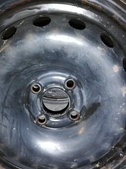 Gumy letne 175/65/R15 Bridgestone - 2