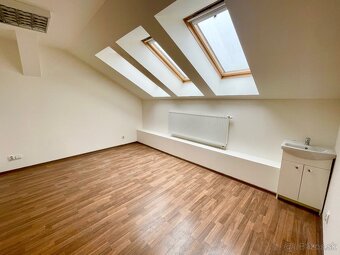 Priestory s umývadlom – 16 m2 – Moyzesova ul., Košice - 2