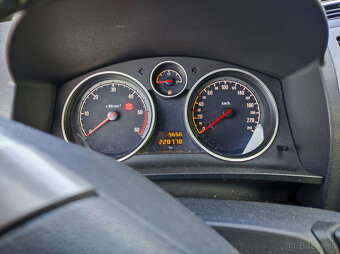 Opel Zafira b - 2