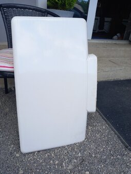Pisoar deliace panely - 2