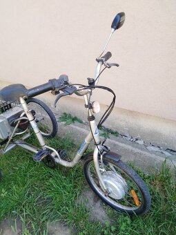 Elektr trojkolka - 2