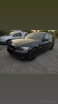 E90 320D - 2