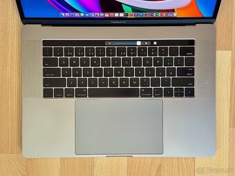 MacBook Pro 15" i7-2.7GHz/16GB/512GB, NOVÁ BATERKA,TOP STAV - 2