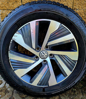 Originál kolesa VW Tiguan Allspace 215/65 R17 elektróny 7JX1 - 2