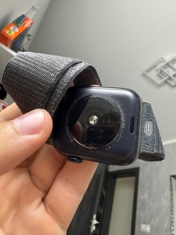 Apple watch SE 44mm - 2