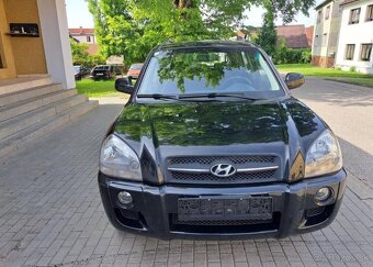 Hyundai Tucson 2,0 i CRDI VGT 4x4 ACTIVE nafta manuál 103 kw - 2