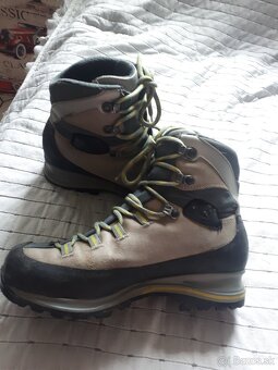 La Sportiva-č.37 - 2