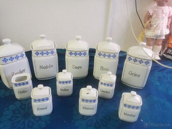 Starožitné porcelánové dózy, Korenicky - 2