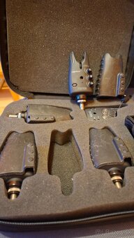 Flajzar Q9-RGB-TX+Flajzar lampa RGB-WRL3 - 2