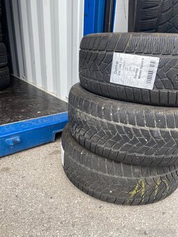 Dunlop 235/55 R17 zimné - 2