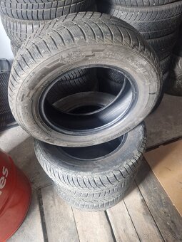 195/65R15 91T BARUM - 2