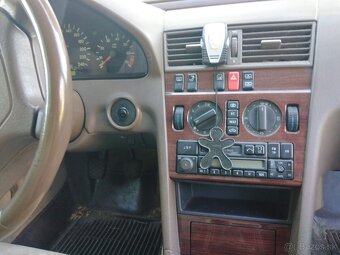 Mercedes C180 Elegance - 2