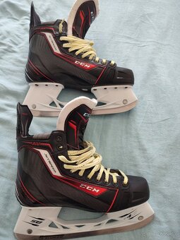 Korčule CCM Jetspeed 300 - 2