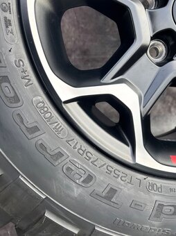 Originální alu kola Jeep 255/75/17 - 2