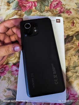 Predám xiaomi mi 11 8/256GB Top Stav - 2