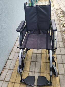 invalidny vozík 43cm odľahčený AL - 2