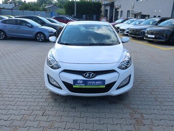 Hyundai i30 HB 1.4i 73kW KLIMA TAŽNÉ 1MAJITEL ČR - 2