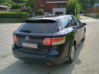 Toyota Avensis combi 2,0 D-4D - 2