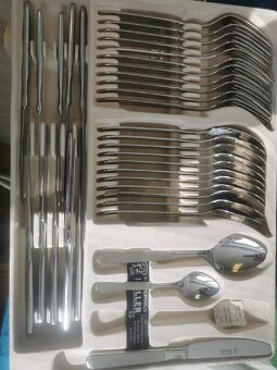 PREDANE Príborov servis pre 12osob - 2