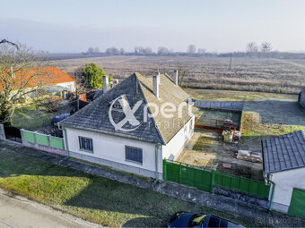 RODINNÝ DOM  V OBCI DOLNÉ SALIBY NA PREDAJ - 2